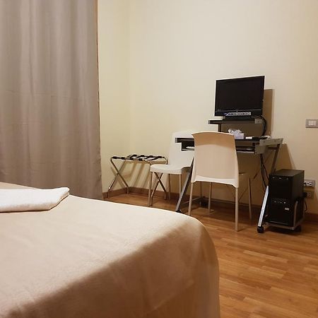 Il Giardino Di Ausonia Bed and Breakfast Reggio di Calabria Buitenkant foto