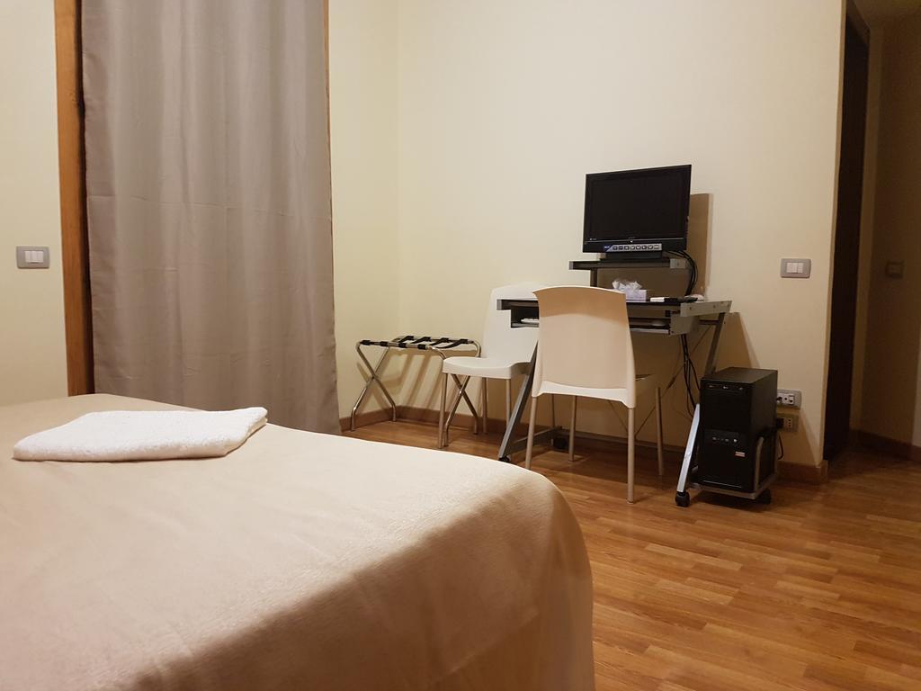Il Giardino Di Ausonia Bed and Breakfast Reggio di Calabria Buitenkant foto