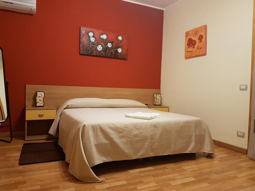 Il Giardino Di Ausonia Bed and Breakfast Reggio di Calabria Buitenkant foto