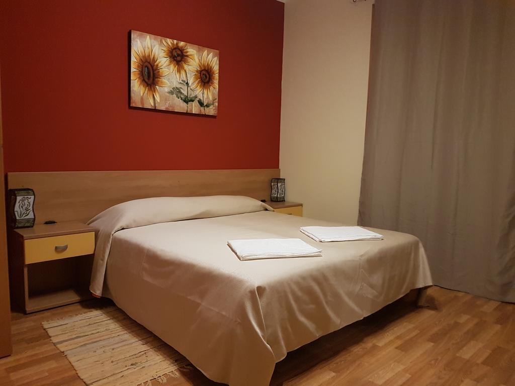 Il Giardino Di Ausonia Bed and Breakfast Reggio di Calabria Buitenkant foto