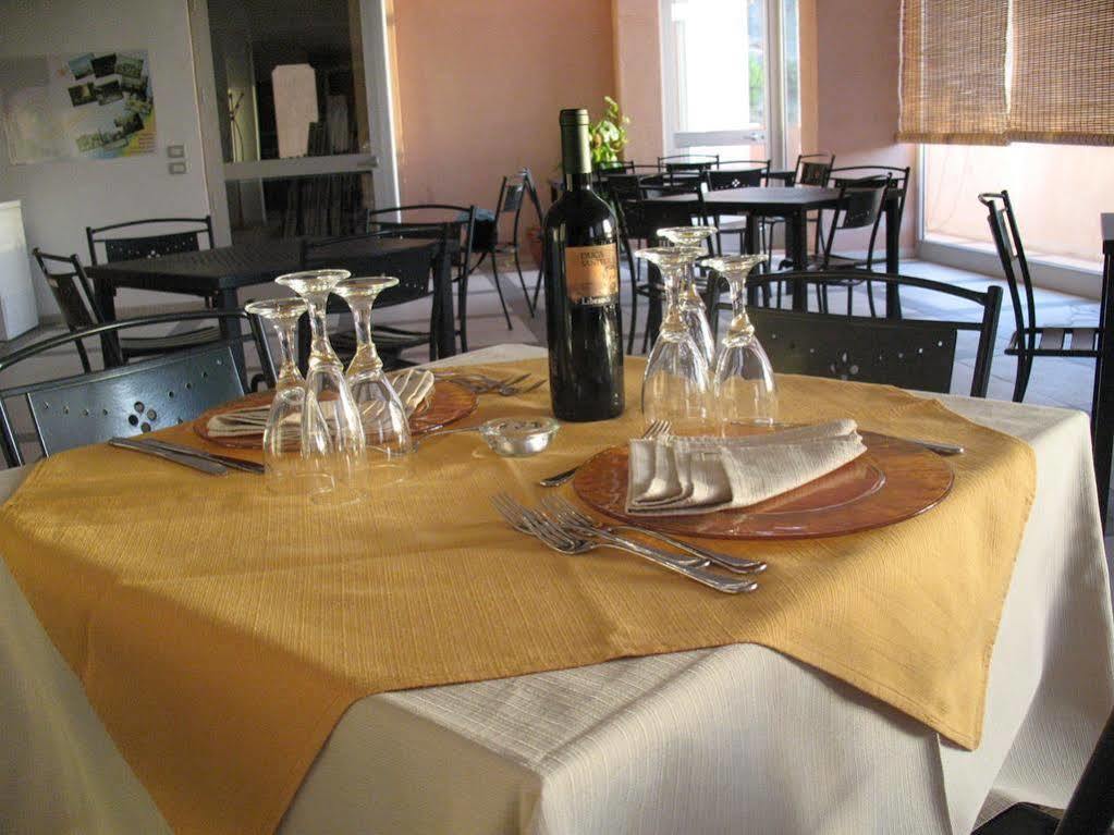 Il Giardino Di Ausonia Bed and Breakfast Reggio di Calabria Buitenkant foto
